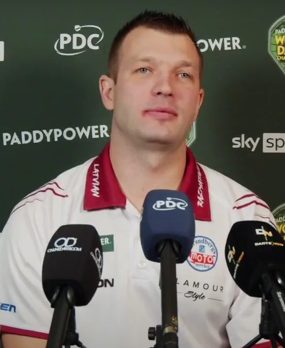 RAZMA FIRES LATVIA TO OPENING VICTORY OVER ITALY AT WORLD CUP OF DARTS