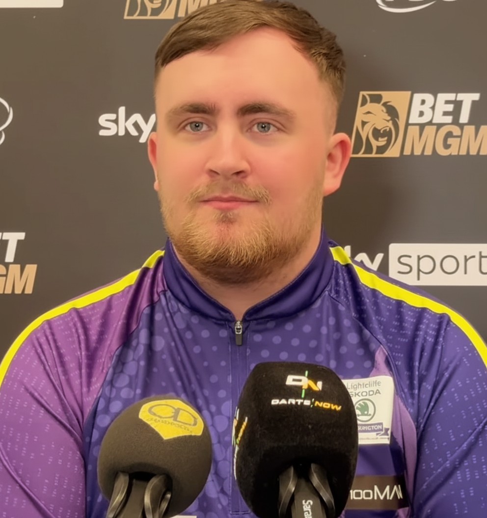 LITTLER CLOSES IN ON CLAYTON, TARGETS TOP SPOT IN PREMIER LEAGUE